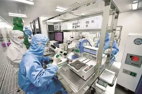 創(chuàng)新驅(qū)動(dòng) 引領(lǐng)發(fā)展——高新區(qū)城鎮(zhèn)居民收入穩(wěn)步增長，稀土新材料技術(shù)研發(fā)填補(bǔ)自治區(qū)空白